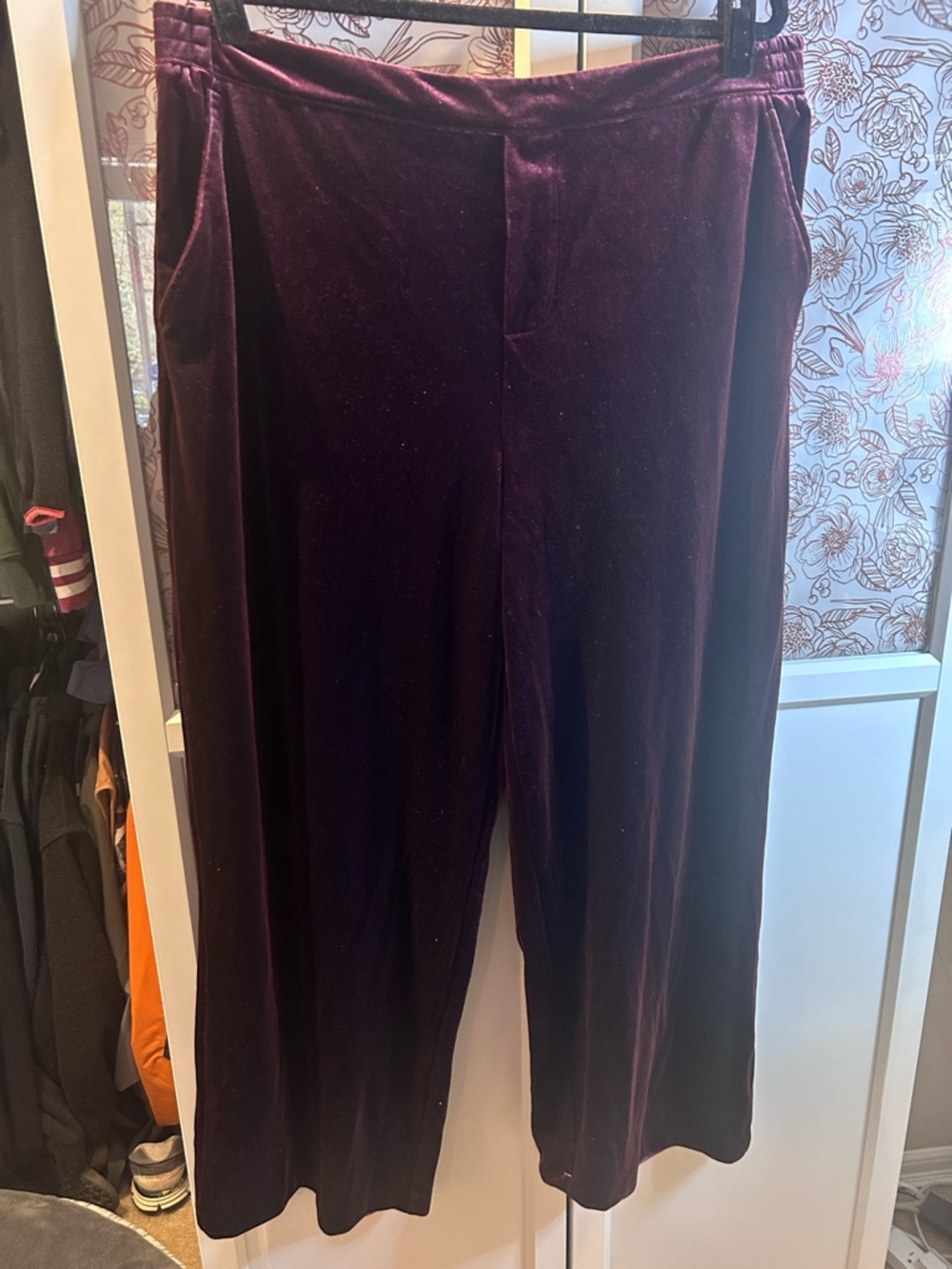 Velvet Wide-Leg Women’s Trousers - Deep Burgundy